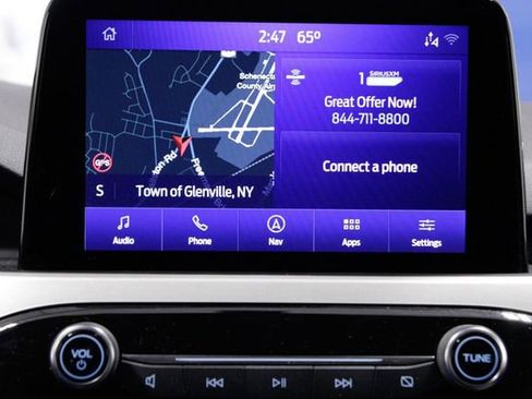 Used 2021 Ford Escape SE image 29