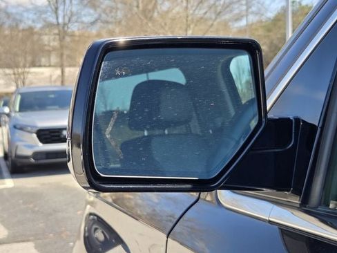 Used 2017 Chevrolet Tahoe LT image 30