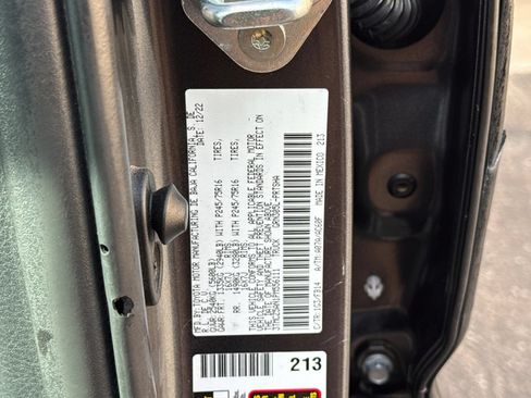 Used 2023 Toyota Tacoma SR AWD/4WD image 27
