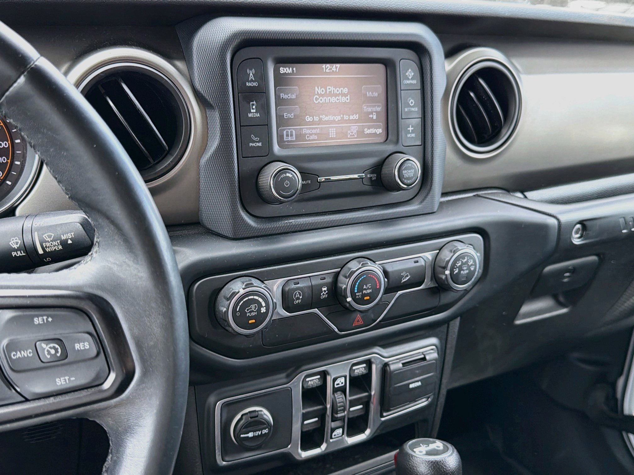 Used 2019 Jeep Wrangler Unlimited Sport S AWD/4WD image 25
