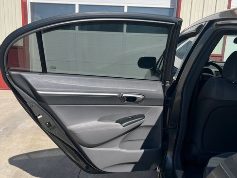 Used 2006 Honda Civic EX image 9