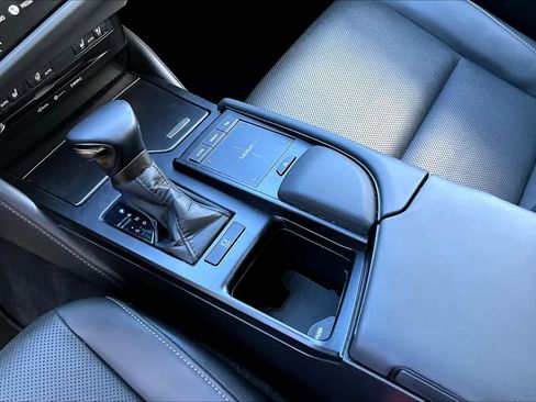 Used 2022 Lexus ES 350 w/ Premium Package image 16