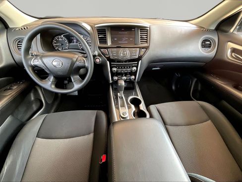 Used 2018 Nissan Pathfinder S AWD/4WD image 7