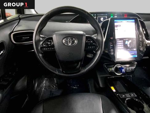 Certified 2021 Toyota Prius Prime XLE FWD image 6