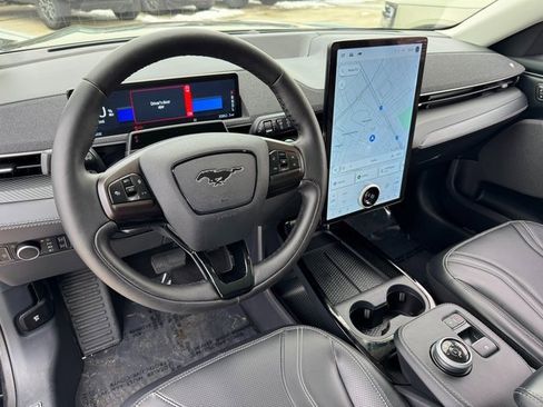 Used 2021 Ford Mustang Mach-E Premium image 3