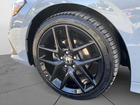 Used 2022 Honda Civic Sport image 9