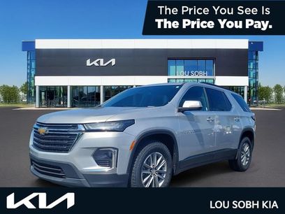 Used 2022 Chevrolet Traverse LT