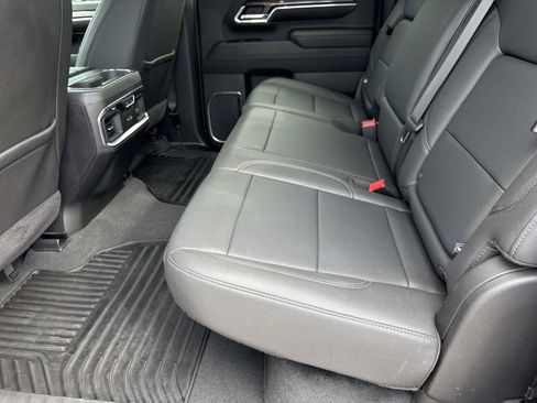 Used 2024 Chevrolet Silverado 2500 LTZ w/ LTZ Plus Package AWD/4WD image 11