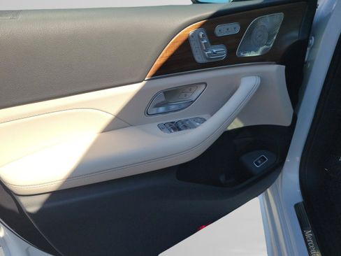 Certified 2026 Mercedes-Benz GLE 580 4MATIC image 16