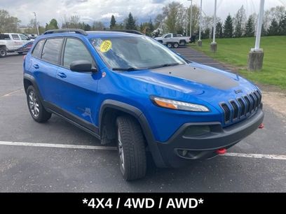 Used 2018 Jeep Cherokee Trailhawk w/ Comfort & Convenience Group