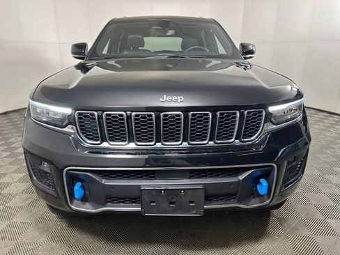 Used 2023 Jeep Grand Cherokee Overland image 8