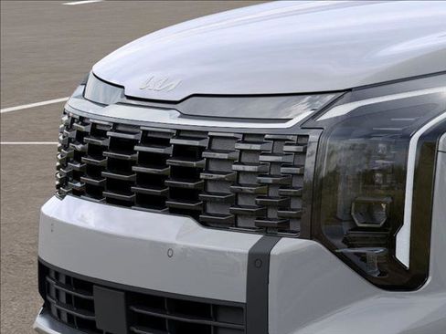 Used 2026 Kia Sportage AWD Hybrid image 12