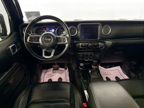 Used 2021 Jeep Wrangler Unlimited Sahara w/ Uconnect 4C Nav & Sound Group image 22