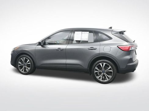 Used 2021 Ford Escape SE w/ SE Sport Appearance Package image 10