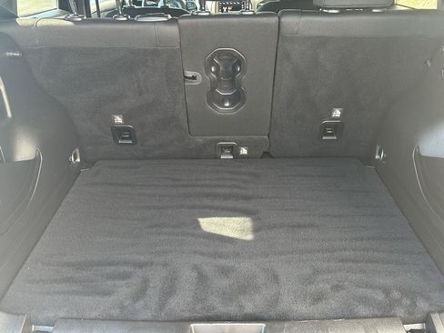 Used 2021 Jeep Renegade Latitude AWD/4WD image 32