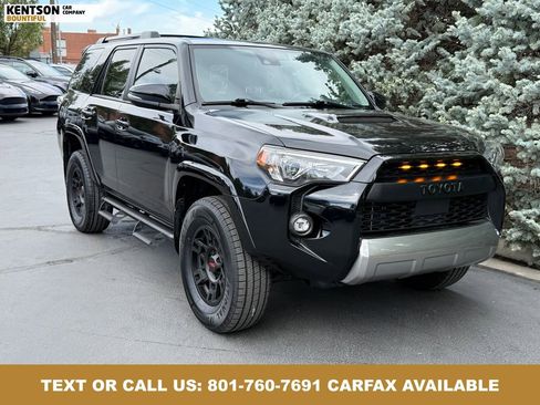 Used 2022 Toyota 4Runner TRD Off-Road Premium w/ Moonroof Package AWD/4WD image 12