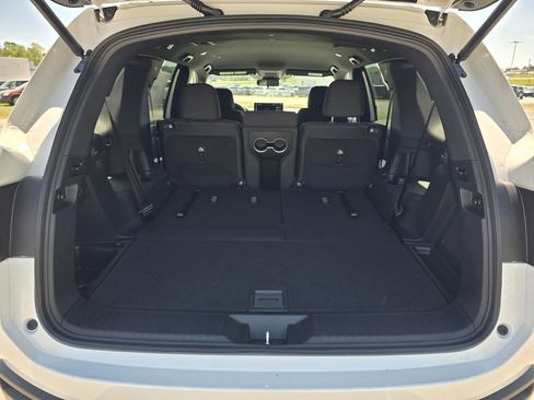 New 2026 Honda Pilot Sport image 25