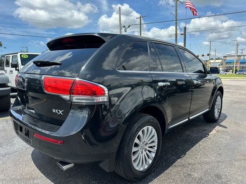 Used 2013 Lincoln MKX FWD w/ Wood Pkg image 5