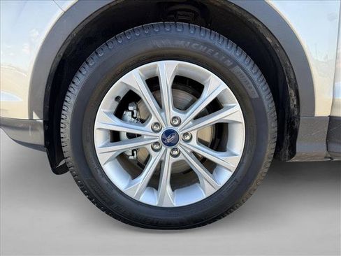 Used 2018 Ford Escape SEL image 25