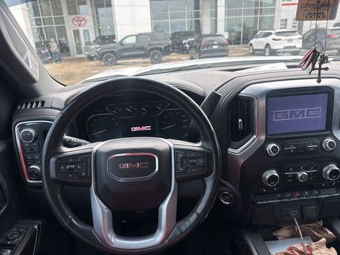 Used 2021 GMC Sierra 1500 Elevation w/ X31 Off-Road Package image 13