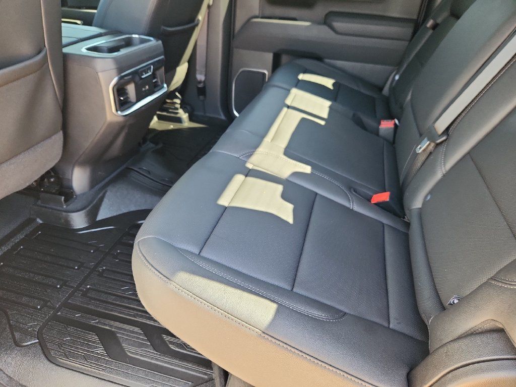 Used 2025 GMC Sierra 1500 SLT w/ SLT Premium Plus Package AWD/4WD image 10