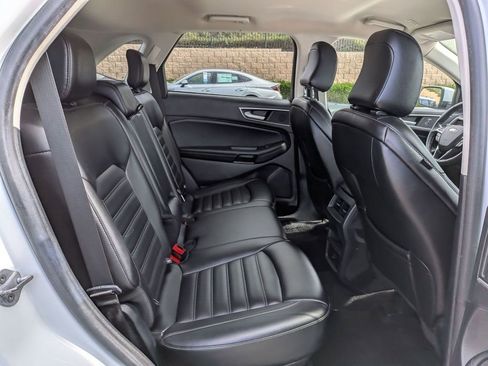 Used 2022 Ford Edge SEL image 29