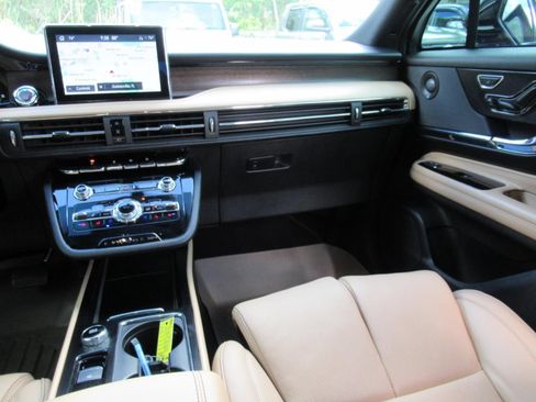 Used 2022 Lincoln Corsair Grand Touring w/ Elements Technology Bundle AWD/4WD image 14