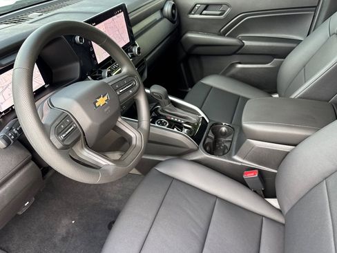 New 2026 Chevrolet Colorado W/T w/ WT Custom Package AWD/4WD image 9