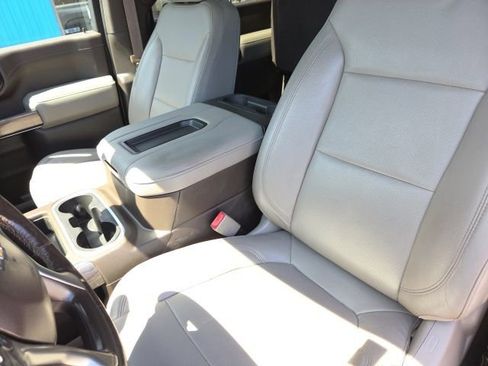 Used 2020 Chevrolet Silverado 2500 LTZ w/ LTZ Texas Edition AWD/4WD image 16
