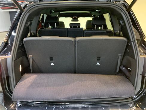 Used 2023 Mercedes-Benz GLB 250 4MATIC w/ AMG Line image 35
