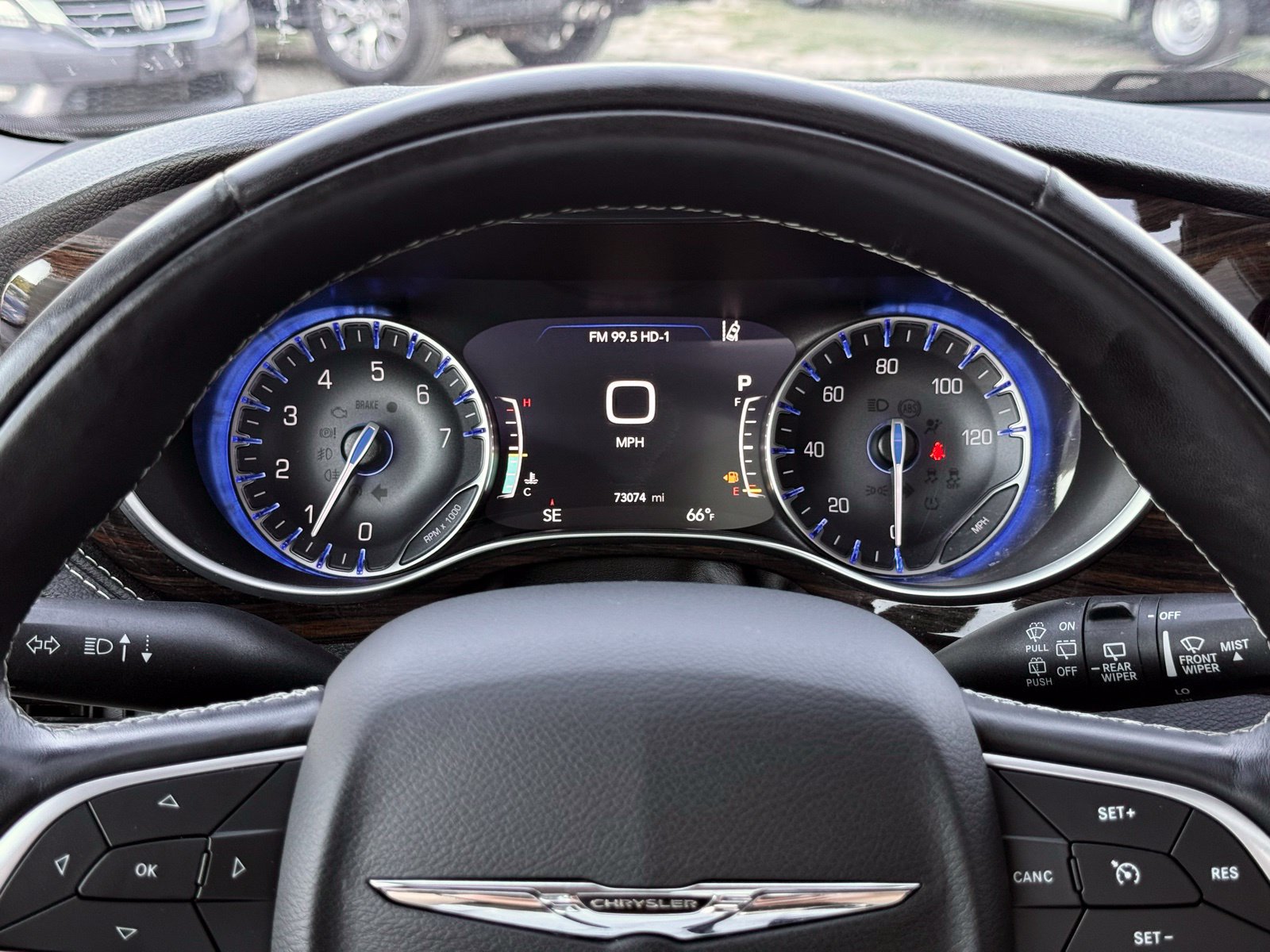 Used 2022 Chrysler Pacifica Limited FWD image 37