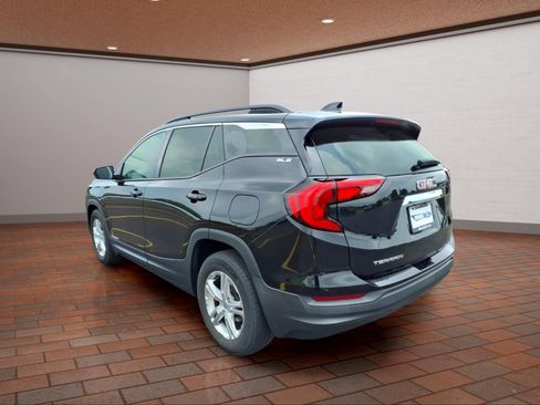 Used 2019 GMC Terrain SLE w/ Driver Convenience Package FWD image 6