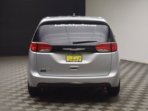 New 2026 Chrysler Voyager LX image 12