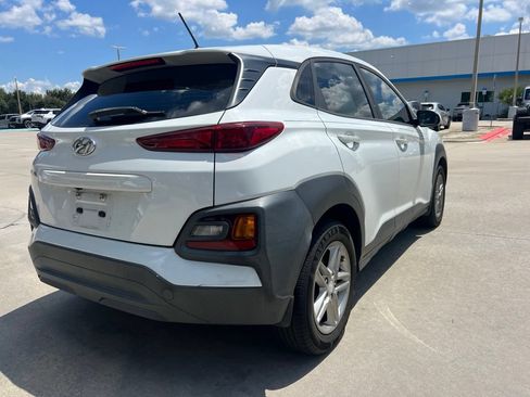 Used 2019 Hyundai Kona SE FWD image 4