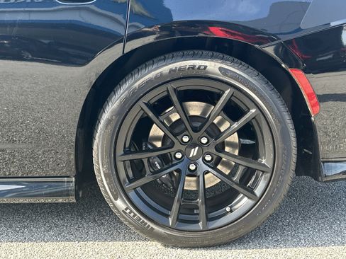 Used 2023 Dodge Charger Scat Pack w/ Daytona Edition Group image 17