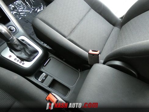 Used 2017 Volkswagen Tiguan S FWD image 52