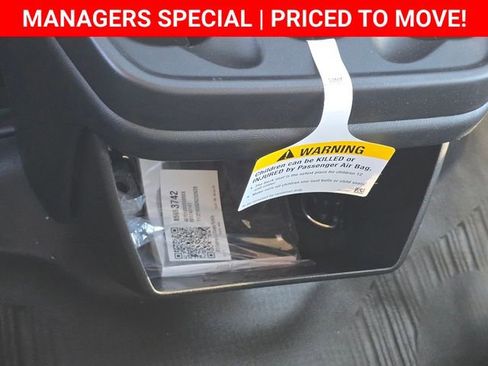 New 2025 Chevrolet Express 2500 w/ Driver Convenience Package RWD image 30