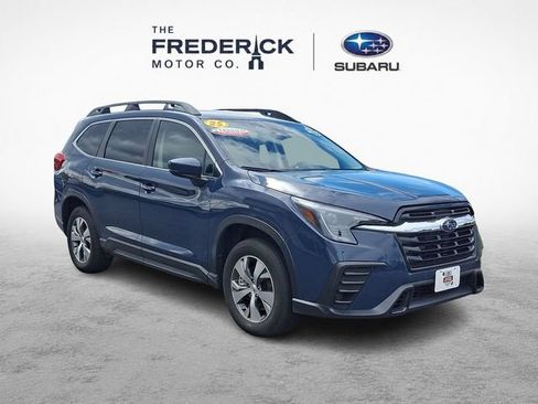 Certified 2025 Subaru Ascent Premium AWD/4WD image 3
