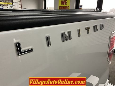 Used 2014 Ford F150 Limited image 28