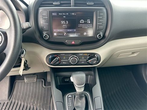 Certified 2023 Kia Soul LX image 23