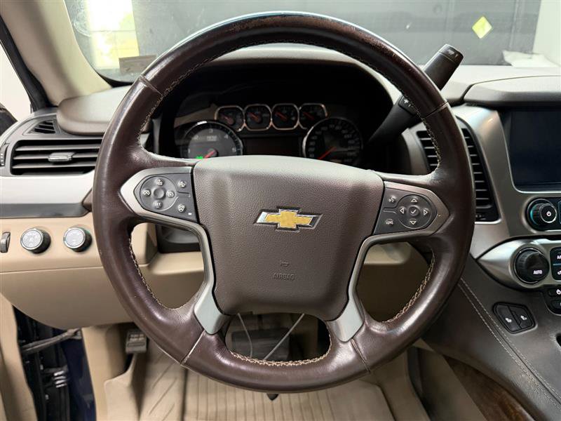 Used 2019 Chevrolet Tahoe LT w/ LT Signature Package AWD/4WD image 13