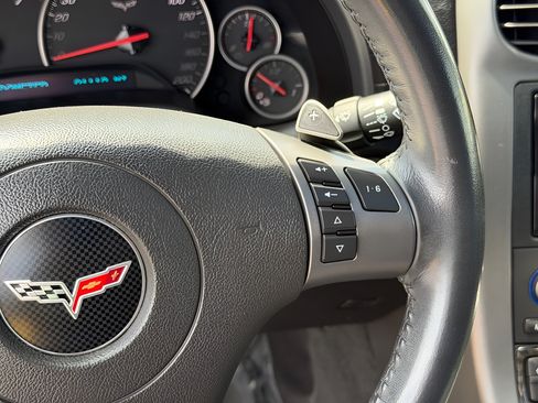 Used 2007 Chevrolet Corvette Coupe w/ Preferred Equipment Group RWD image 40