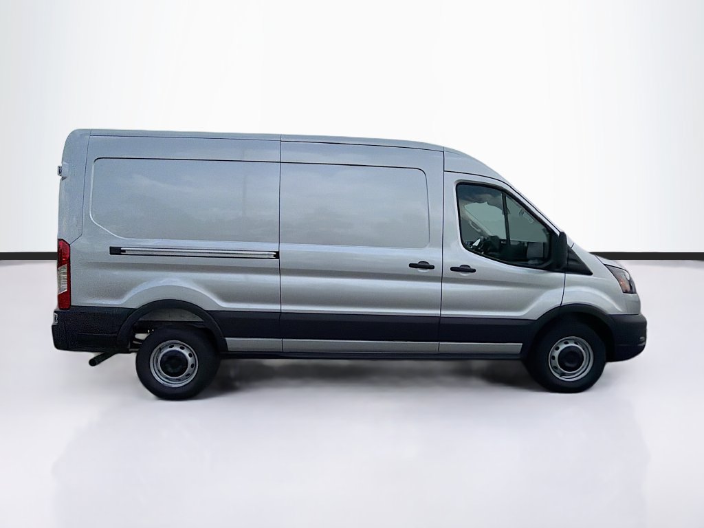 New 2026 Ford Transit 250 148 Medium Roof RWD image 4