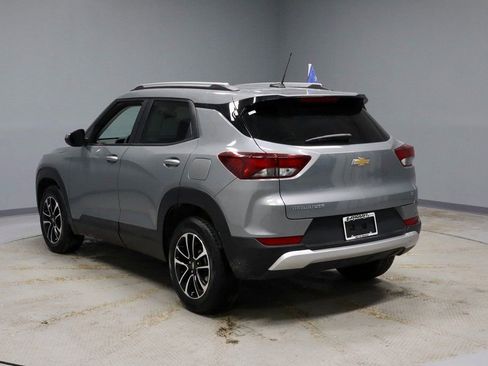 Used 2025 Chevrolet TrailBlazer LT image 9