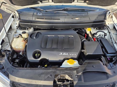 Used 2015 Dodge Journey Limited w/ Sun/Sound & Wheel Group image 27