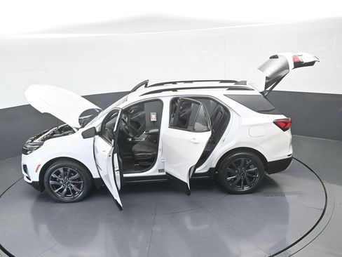 Used 2023 Chevrolet Equinox RS image 67