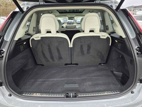 New 2026 Volvo XC90 B6 Ultra w/ Protection Package image 14