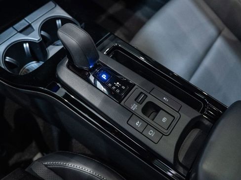 New 2026 Toyota Prius Limited AWD/4WD image 32