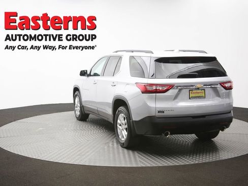 Used 2020 Chevrolet Traverse LT FWD image 67