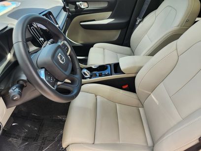 New 2026 Volvo XC40 B5 Plus w/ Protection Package Premier